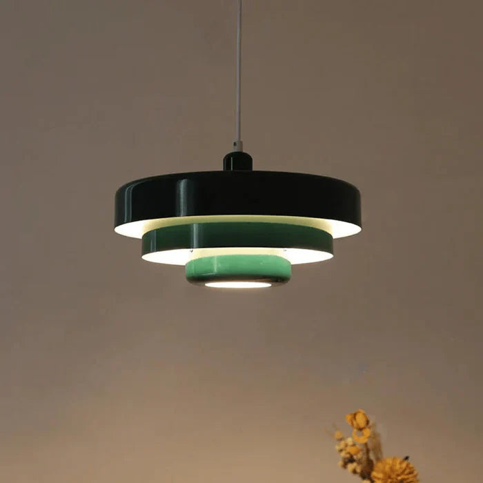 Vintage’owa lampa wisząca LED – stylowa