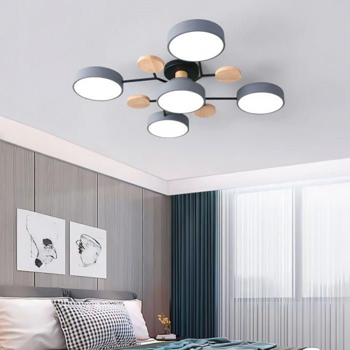 Skandynawska lampa sufitowa – gałęziowy design