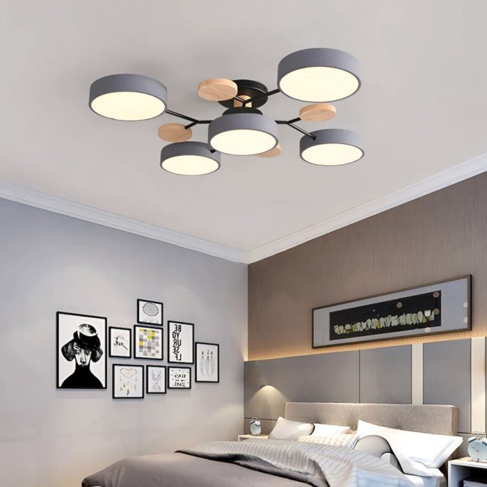 Skandynawska lampa sufitowa – gałęziowy design
